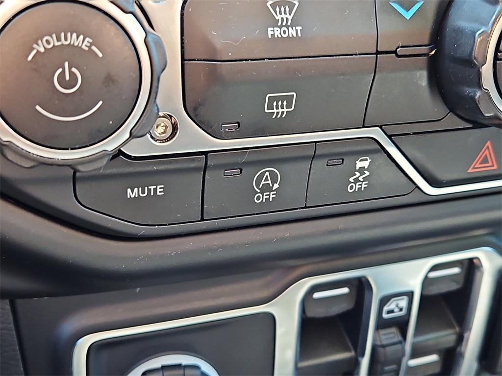 used 2022 Jeep Gladiator car, priced at $28,698