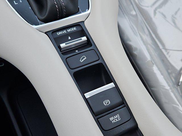 new 2026 Honda HR-V car, priced at $32,701