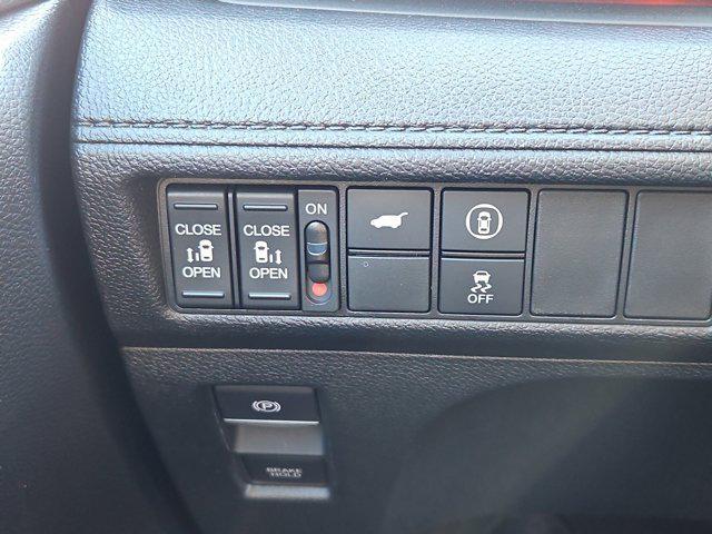 used 2024 Honda Odyssey car, priced at $37,998