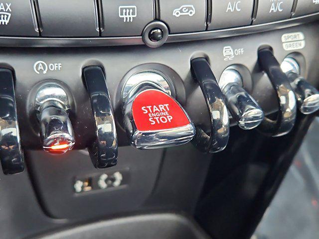 used 2018 MINI Hardtop car, priced at $12,998