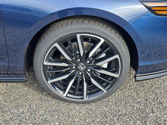 new 2025 Honda Accord Hybrid car, priced at $40,450