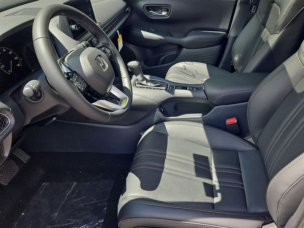 new 2027 Honda HR-V car, priced at $34,454