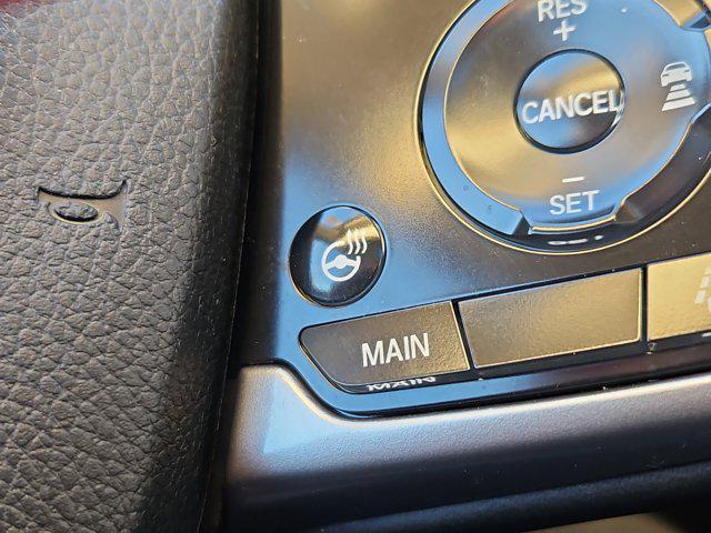 used 2020 Honda CR-V car, priced at $31,899