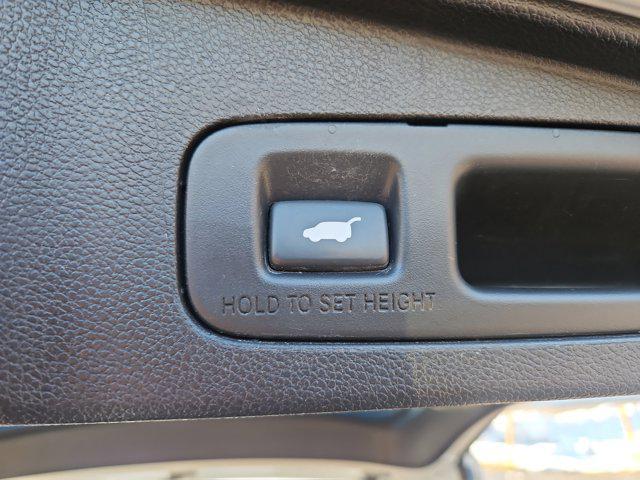 used 2020 Honda CR-V car, priced at $31,899