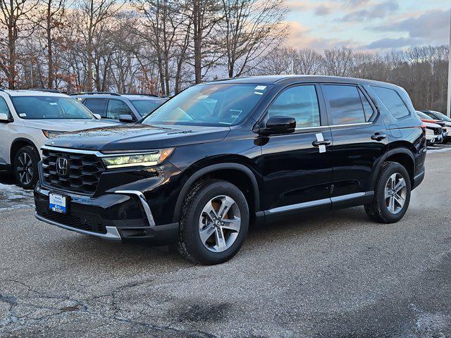 new 2025 Honda Pilot car, priced at $44,263