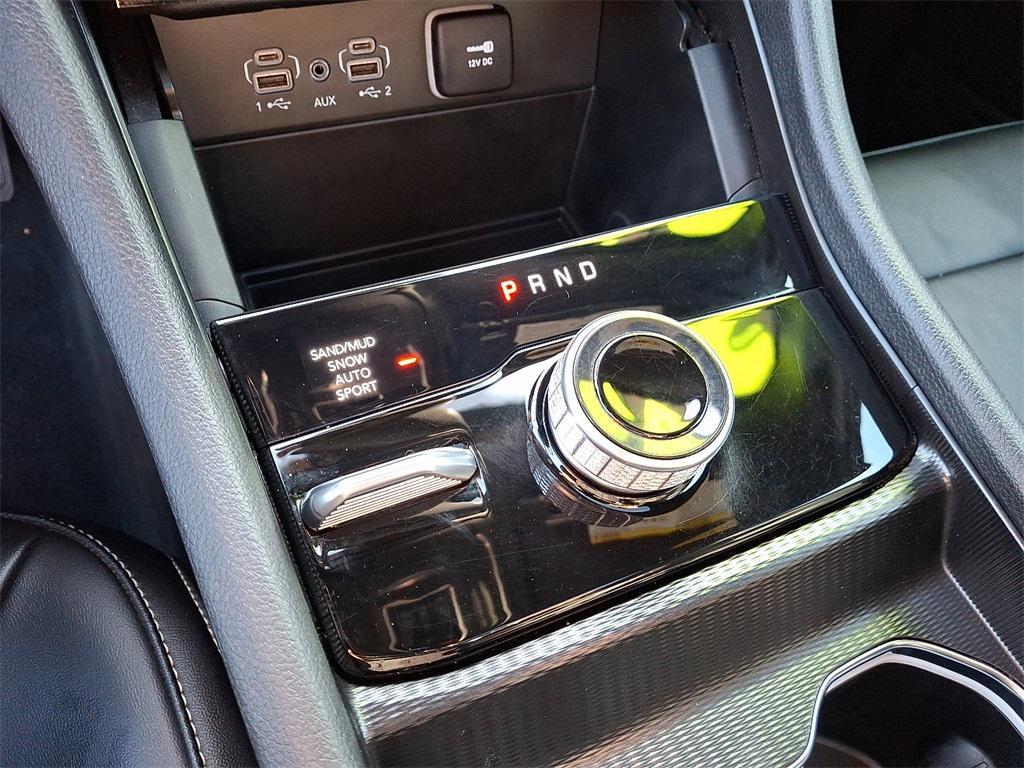 used 2024 Jeep Grand Cherokee car, priced at $30,495