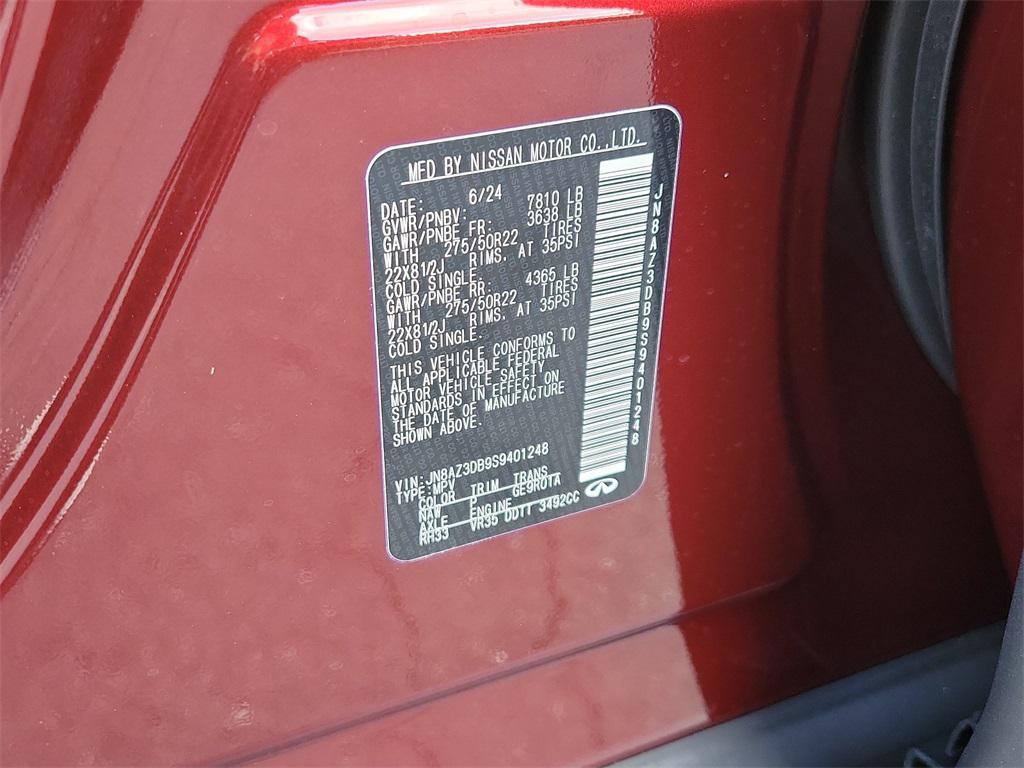 new 2025 INFINITI QX80 car, priced at $86,240