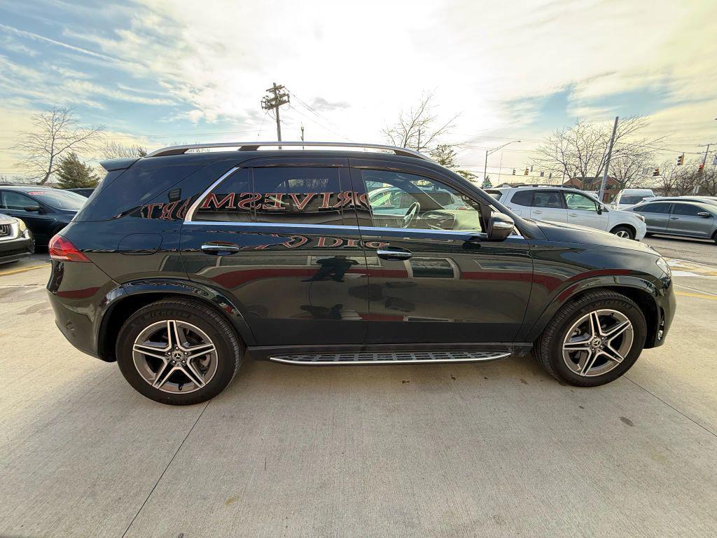 used 2022 Mercedes-Benz GLE 450 car, priced at $52,999