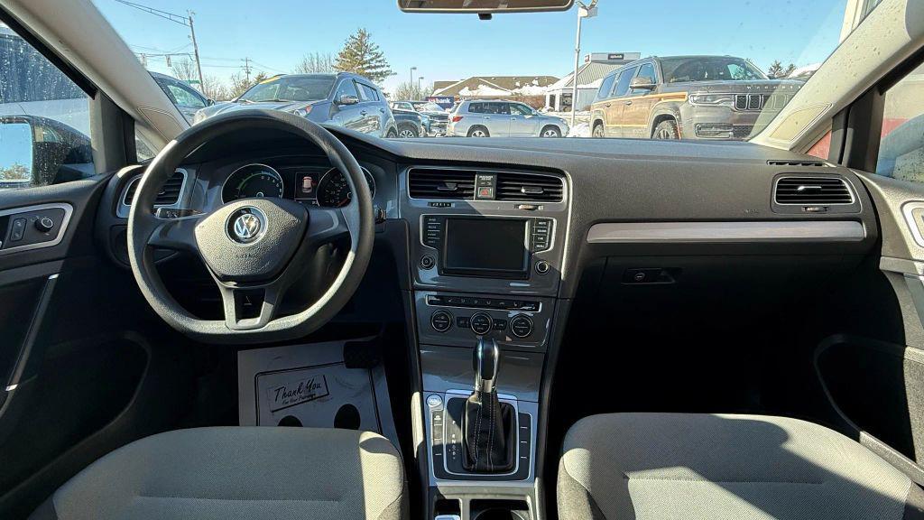 used 2016 Volkswagen e-Golf car, priced at $8,299