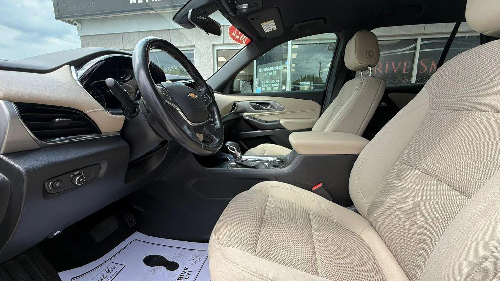 used 2022 Chevrolet Traverse car, priced at $16,875