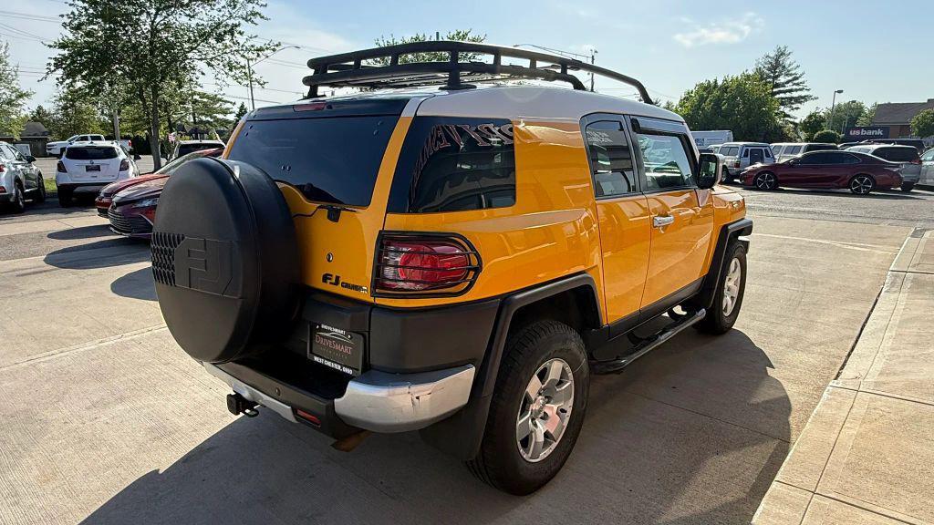 used 2007 Toyota FJ Cruiser car, priced at $15,995