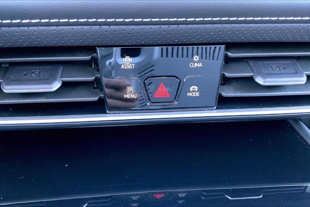 new 2026 Volkswagen Atlas car, priced at $46,142