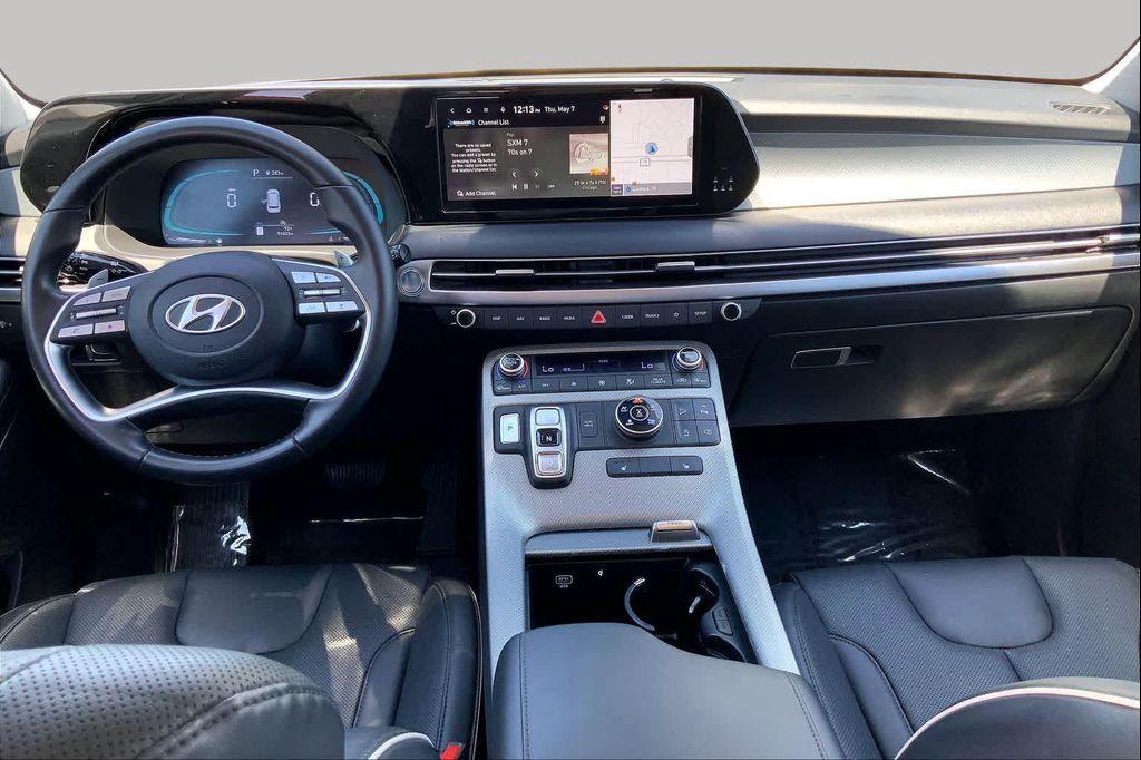 used 2025 Hyundai Palisade car, priced at $35,011