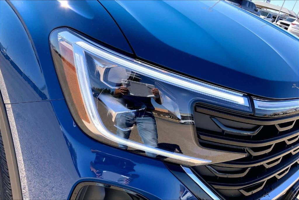 new 2026 Volkswagen Atlas Cross Sport car, priced at $45,546