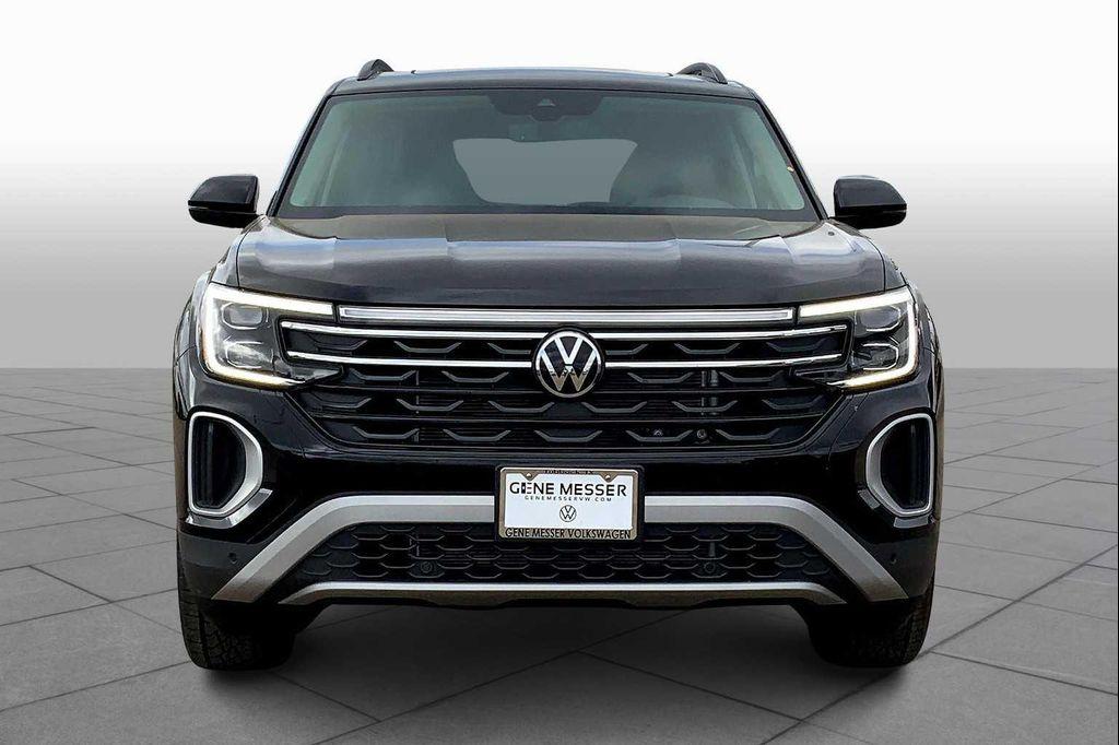 new 2026 Volkswagen Atlas car, priced at $46,168