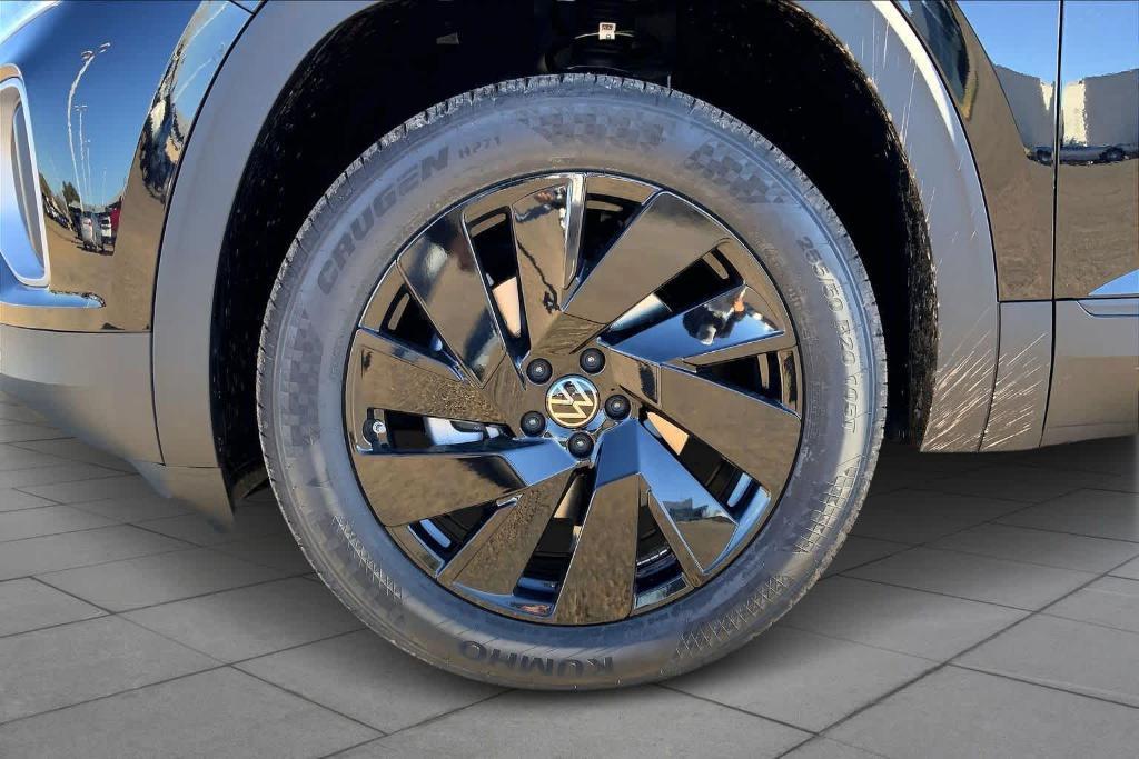 new 2026 Volkswagen Atlas car, priced at $46,438