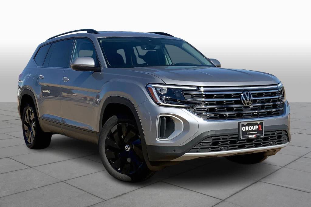 new 2026 Volkswagen Atlas car, priced at $47,602