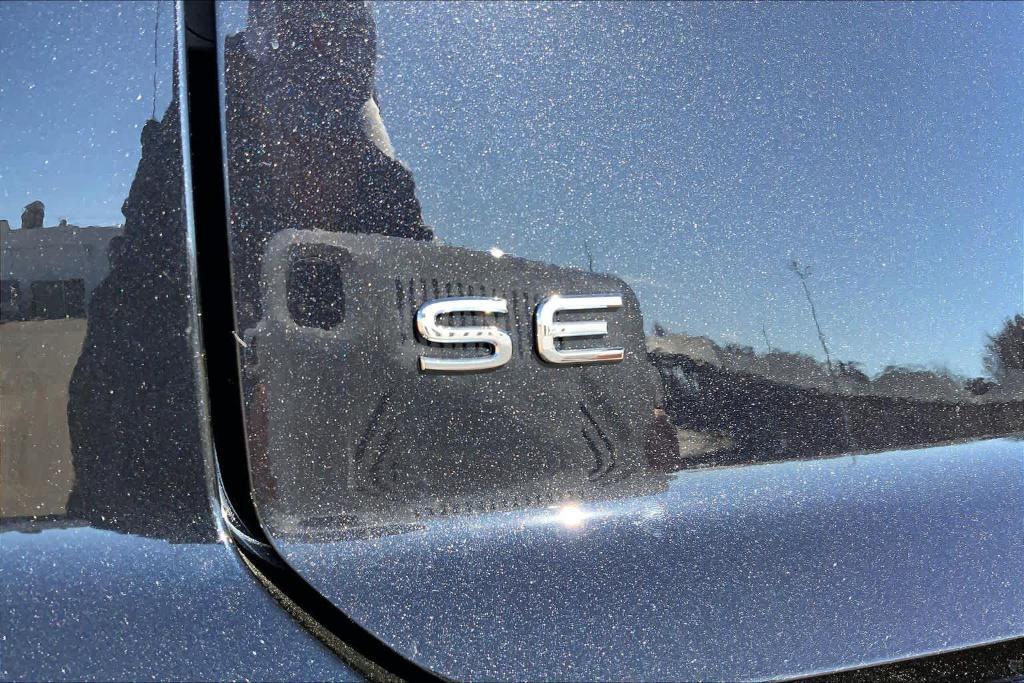 new 2026 Volkswagen Atlas Cross Sport car, priced at $40,801