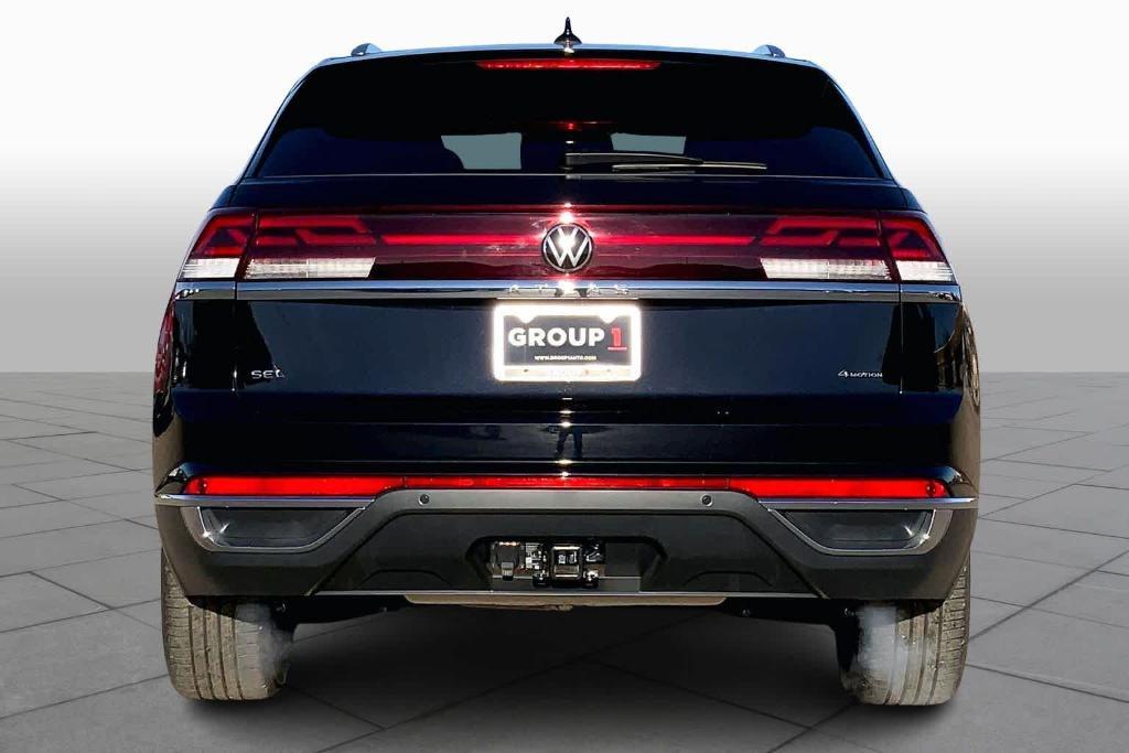 new 2026 Volkswagen Atlas Cross Sport car, priced at $49,172