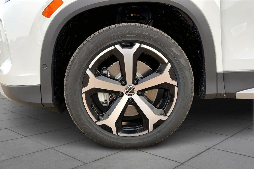 new 2026 Volkswagen Tiguan car, priced at $35,964