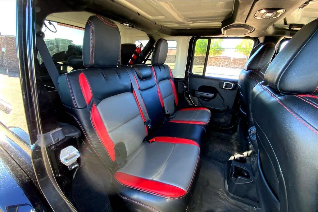 used 2020 Jeep Wrangler Unlimited car, priced at $30,400