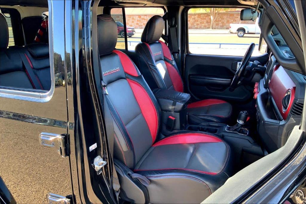 used 2020 Jeep Wrangler Unlimited car, priced at $30,400