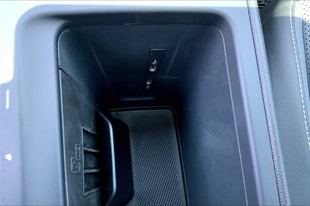 new 2025 Volkswagen Tiguan car, priced at $38,815