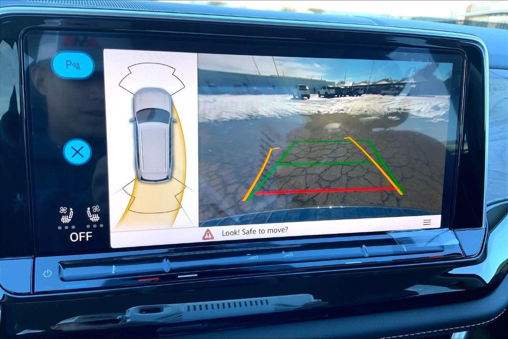 new 2026 Volkswagen Atlas car, priced at $45,883