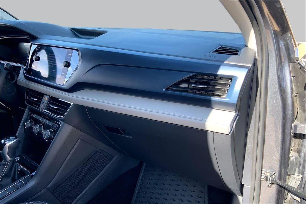 used 2024 Volkswagen Taos car, priced at $23,125