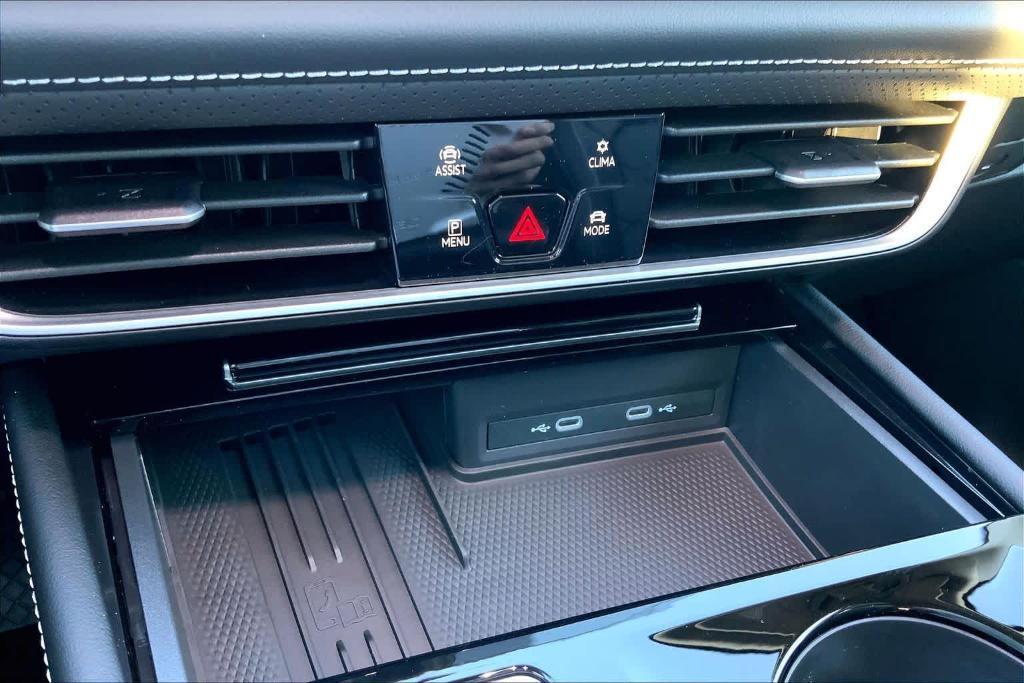 new 2026 Volkswagen Atlas car, priced at $46,262