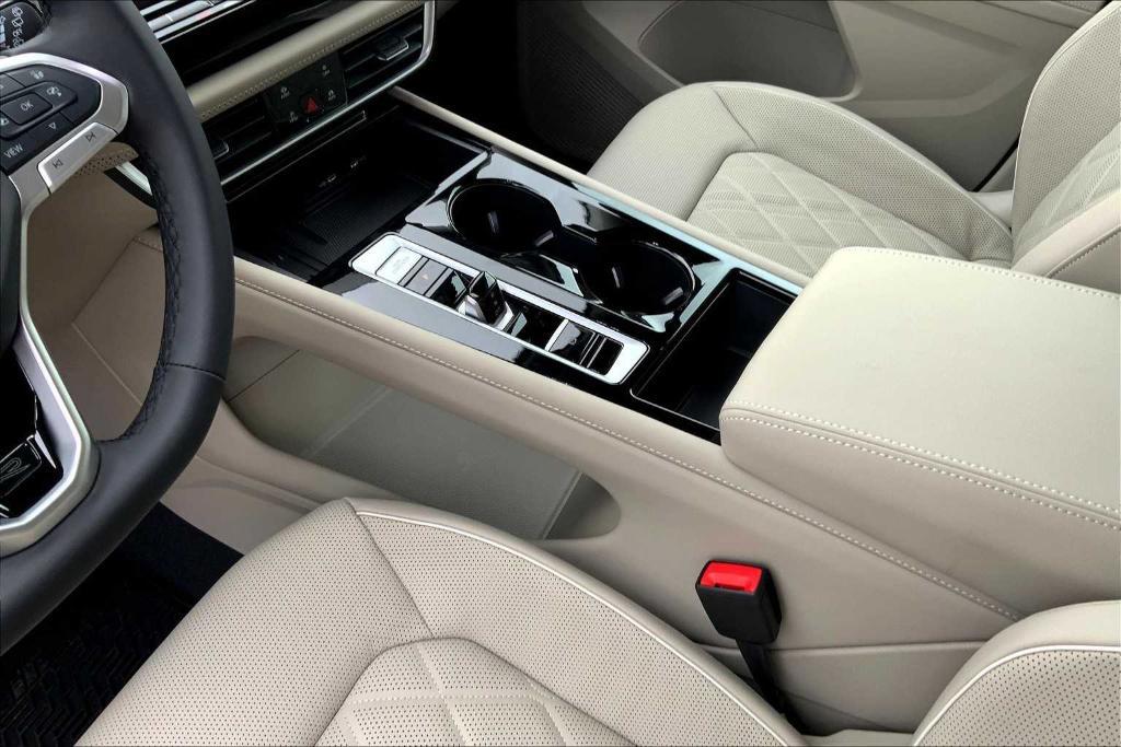 new 2026 Volkswagen Atlas car, priced at $56,163