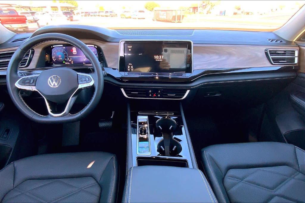 new 2026 Volkswagen Atlas car, priced at $46,212