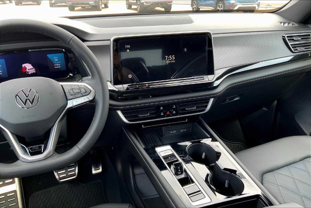 new 2026 Volkswagen Atlas Cross Sport car, priced at $53,951