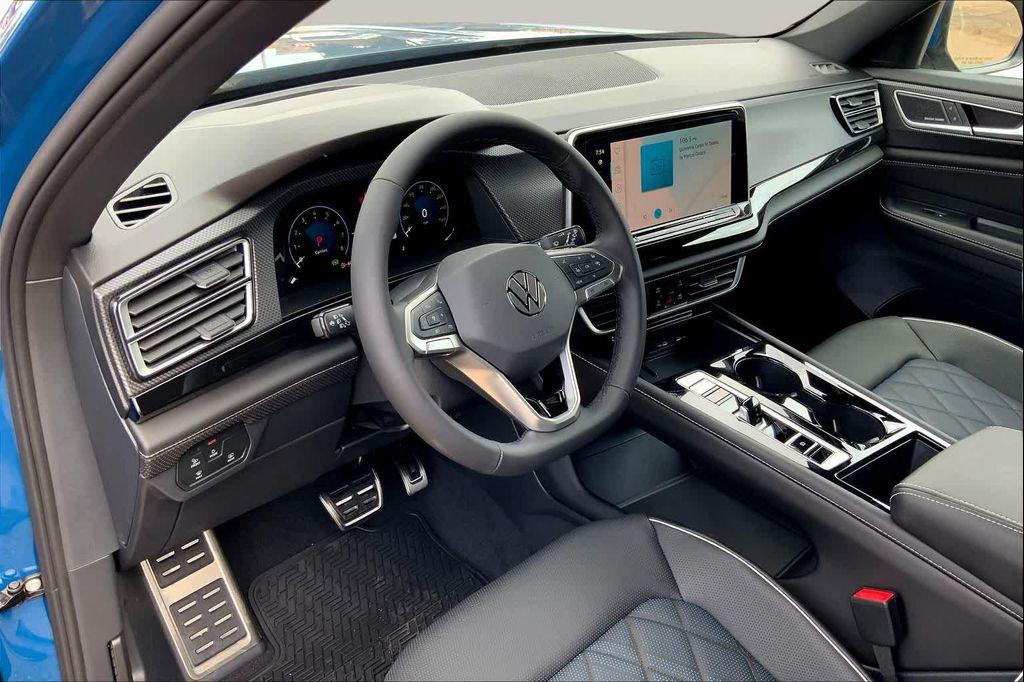 new 2026 Volkswagen Atlas Cross Sport car, priced at $52,451