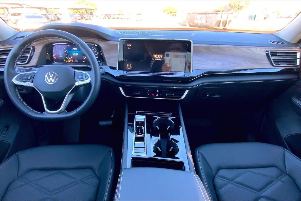 new 2026 Volkswagen Atlas car, priced at $47,505