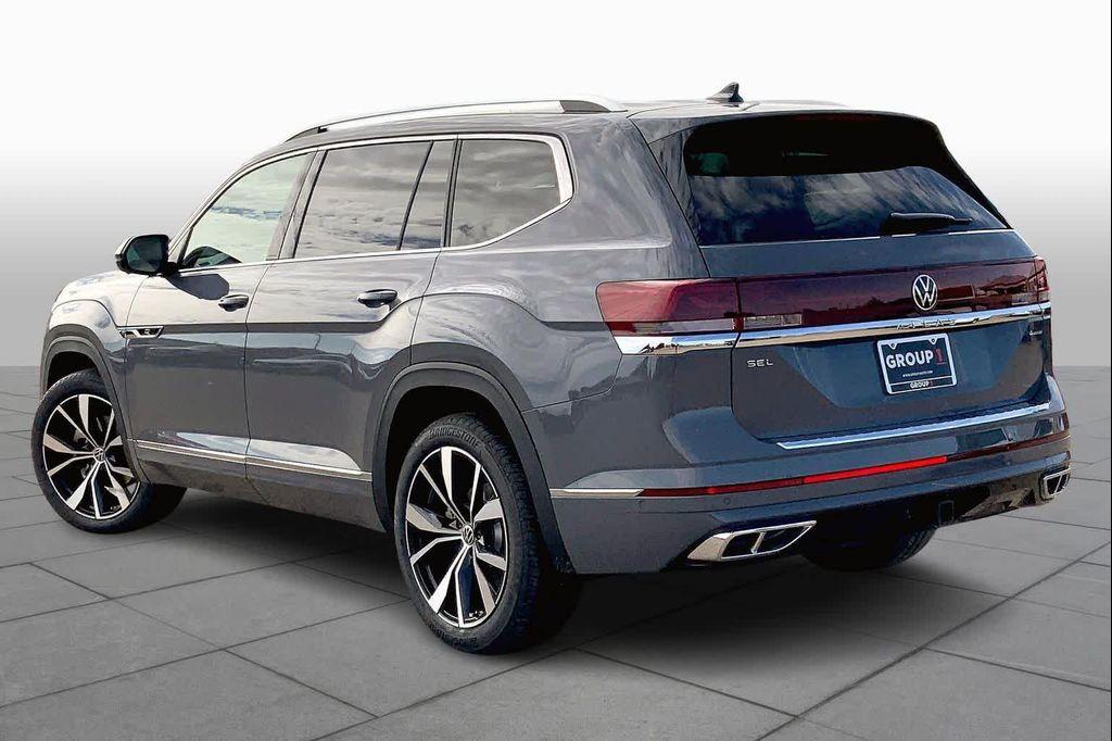 new 2026 Volkswagen Atlas car, priced at $54,541