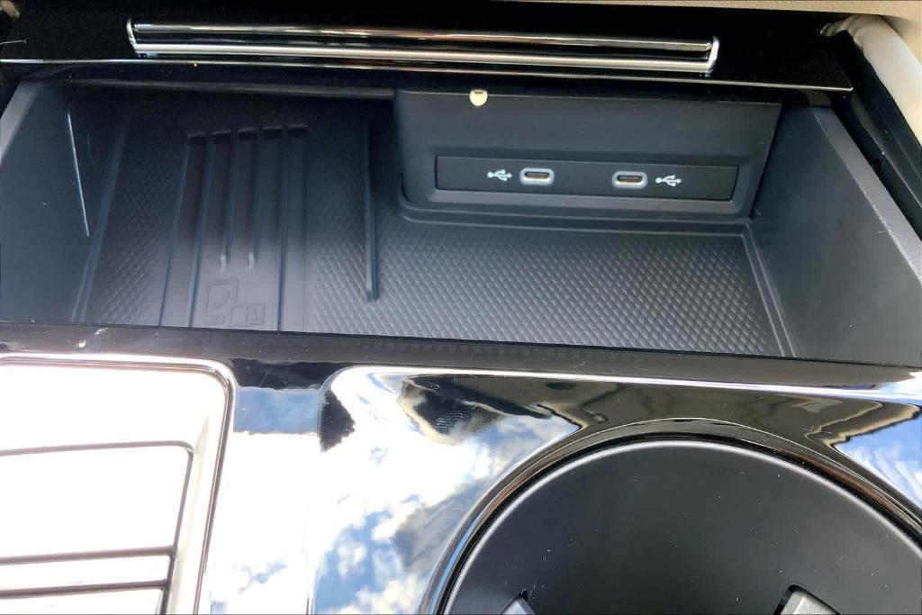 new 2026 Volkswagen Atlas car, priced at $55,473