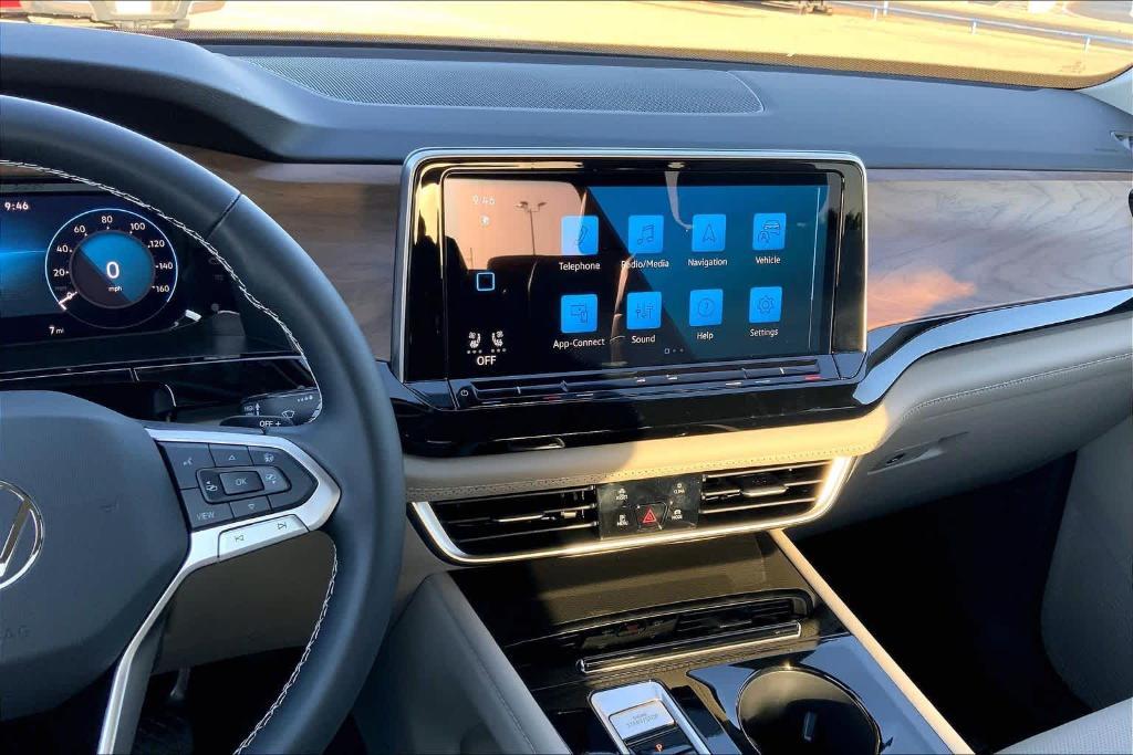 new 2026 Volkswagen Atlas car, priced at $45,386