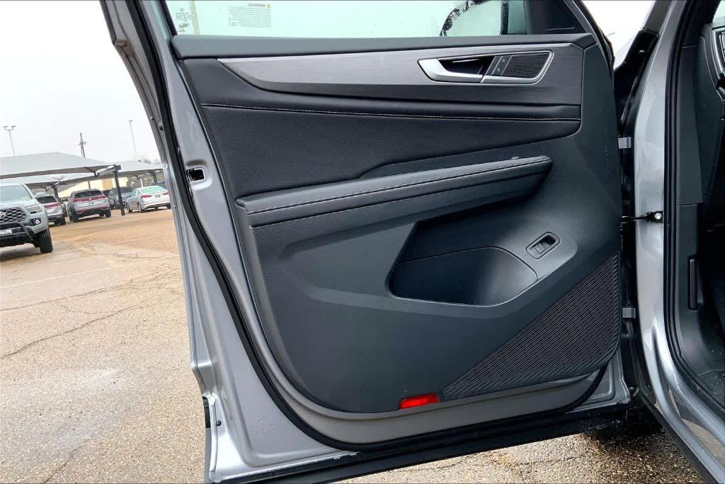 new 2026 Volkswagen Atlas Cross Sport car, priced at $45,546