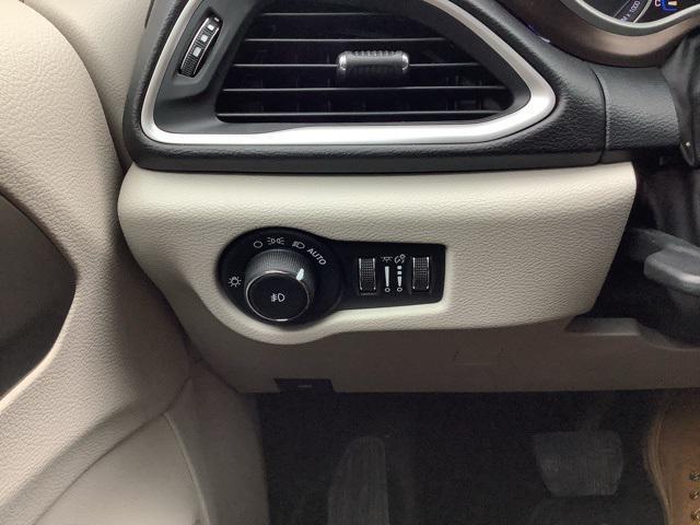 used 2017 Chrysler Pacifica car, priced at $12,597