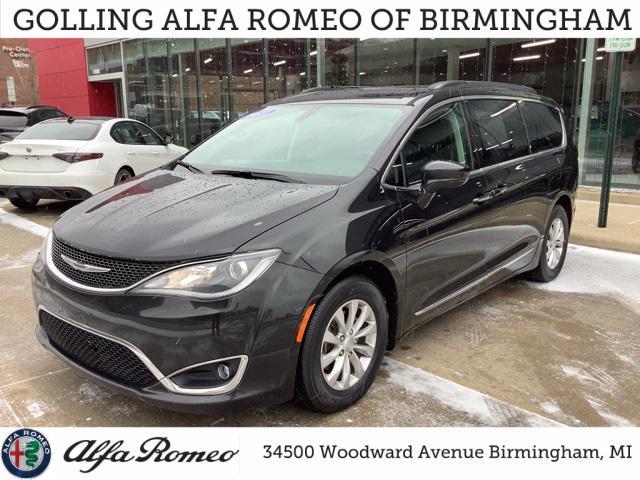 used 2017 Chrysler Pacifica car, priced at $12,597