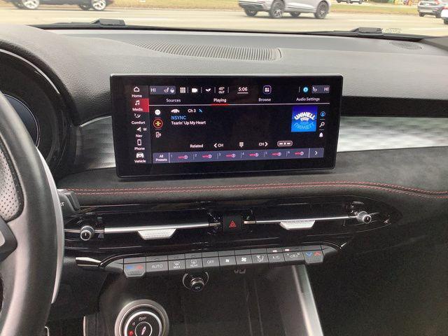 used 2024 Alfa Romeo Tonale car, priced at $27,597