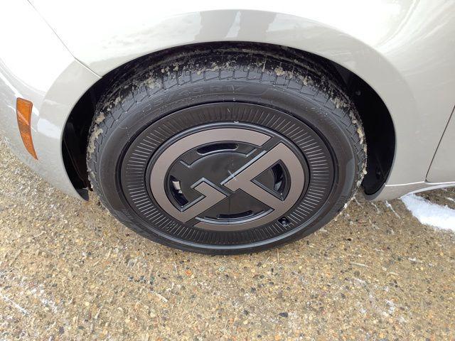 new 2025 FIAT 500e car, priced at $36,991