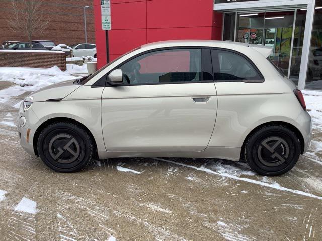new 2025 FIAT 500e car, priced at $36,991