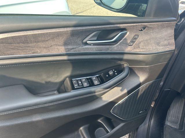 used 2025 Jeep Grand Cherokee L car, priced at $46,500