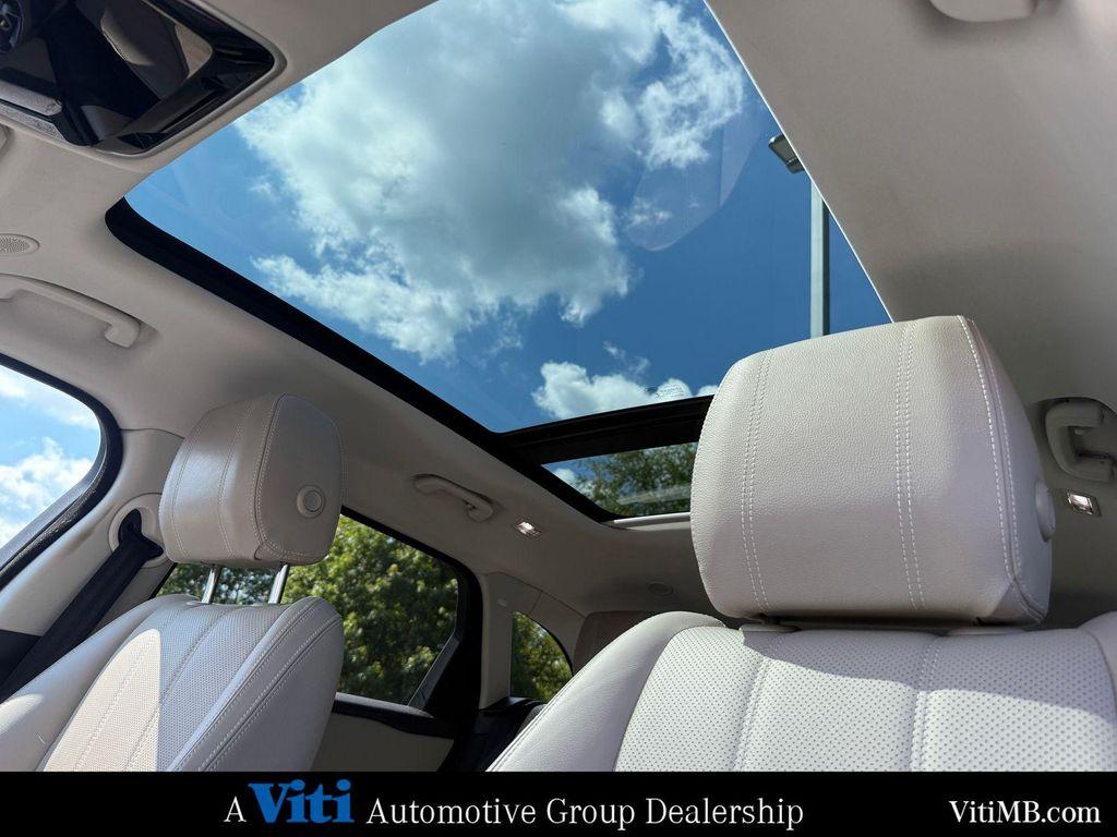 used 2021 Land Rover Range Rover Velar car, priced at $27,861