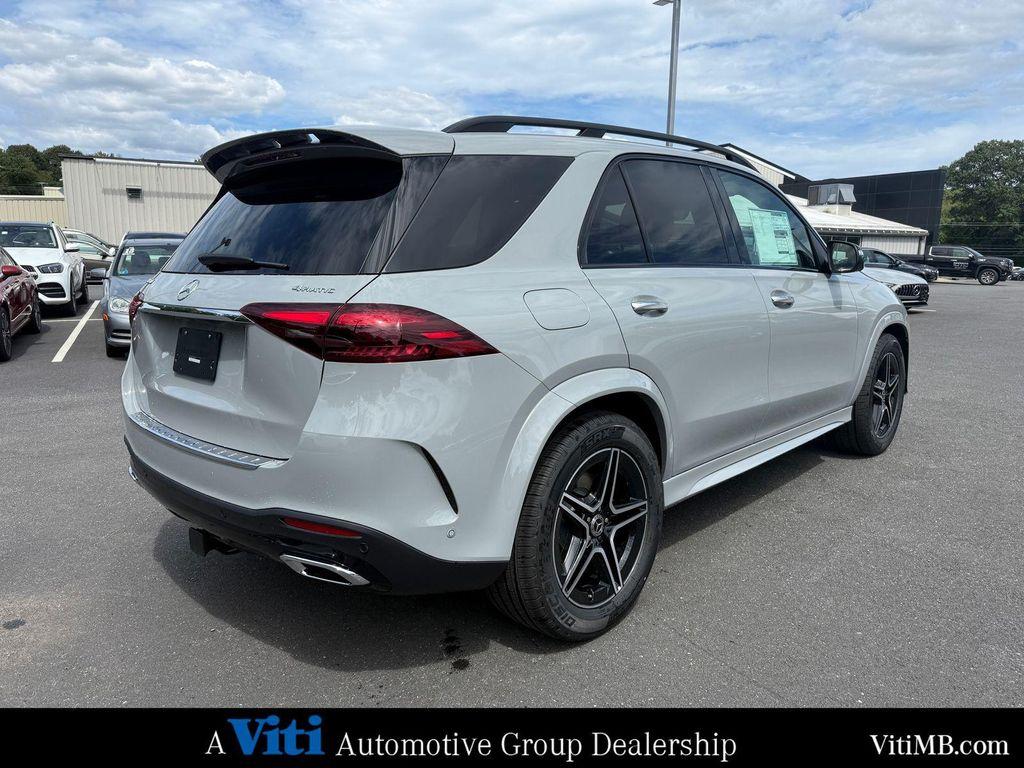 new 2025 Mercedes-Benz GLE 450 car, priced at $84,530