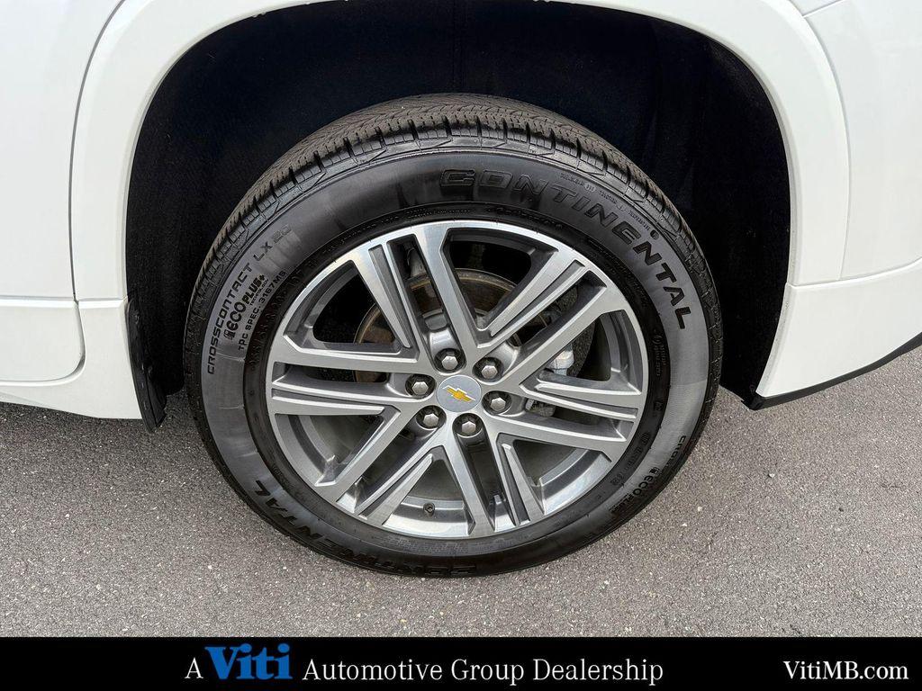 used 2023 Chevrolet Traverse car, priced at $38,582