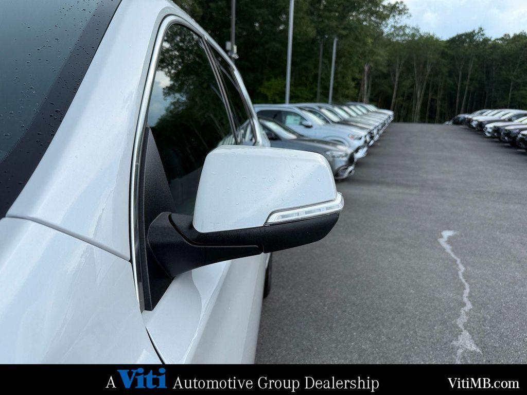 used 2023 Chevrolet Traverse car, priced at $38,582