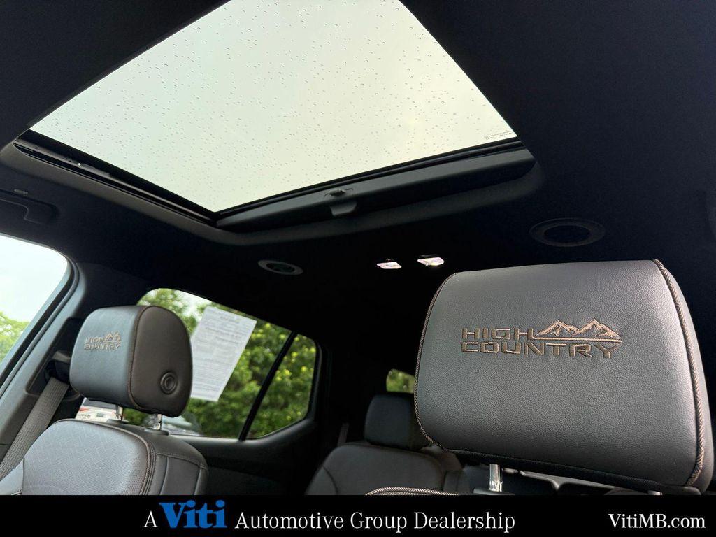 used 2023 Chevrolet Traverse car, priced at $38,582